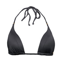 Black triangle bikini top with an extra soft touch, fine lining and thick feel. Made sustainably and ethically in Europe from finest polyamide. Perfected fit for every body shape.